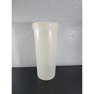 Vintage Tupperware Opaque Beverage Container #262-4 w/ Lid 603-4 8.5" Tall 36oz